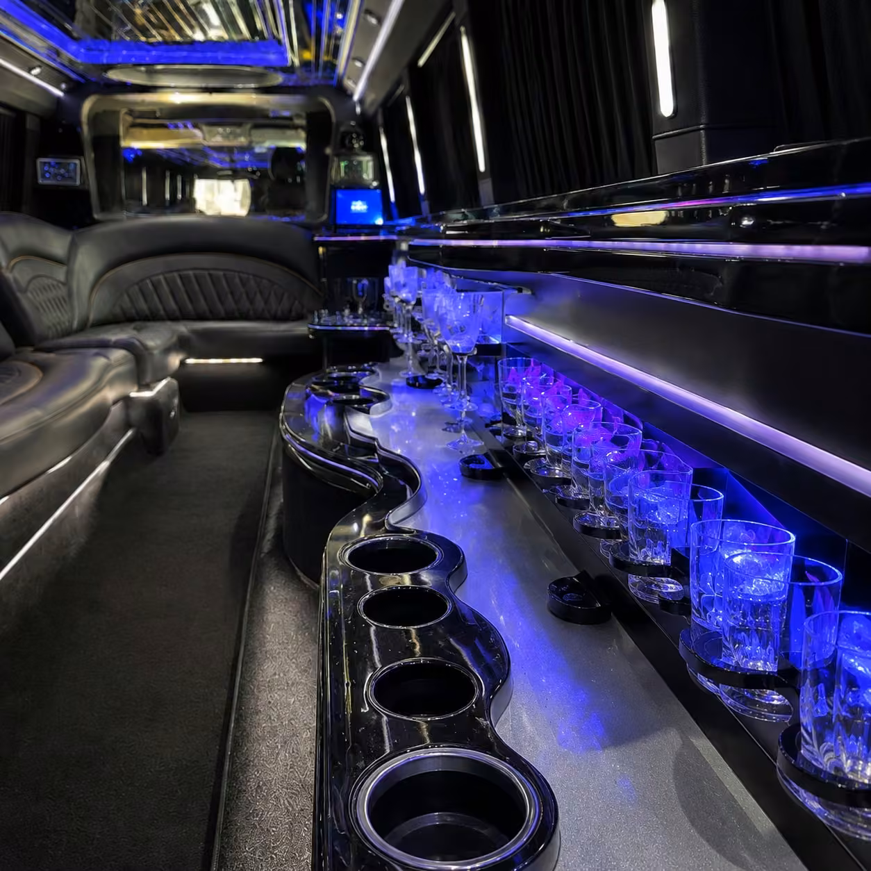 chrysler 300 limo interior